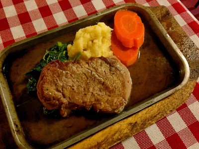 Sarika Steak