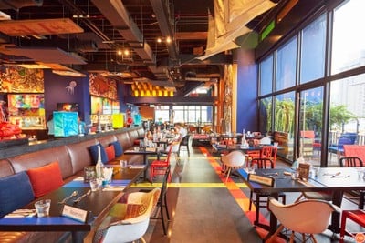 บรรยากาศ Big Fish Siam@Siam Design Hotel Pattaya