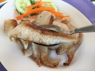 คอหมูย่าง