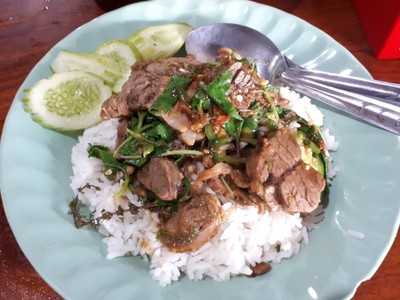 เนื้อต้มแม่สมร (เนื้อต้มแม่สมร สะพานขาว) เนื้อต้มแม่สมร (เนื้อต้มแม่สมร สะพานขาว)