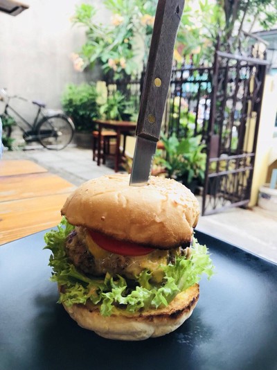 เบอร์เกอร์หมู