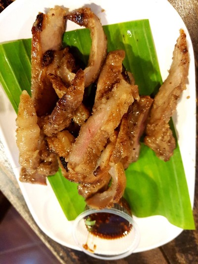 คอหมูย่าง