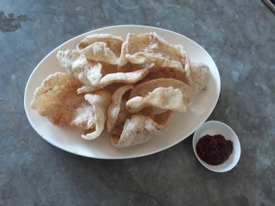 ข้าวเกรียบทอด