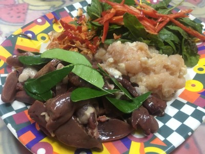 วิธีทำ หัวใจไก่ผัดกระเพราโบราณ วิธีทำ หัวใจไก่ผัดกระเพราโบราณ