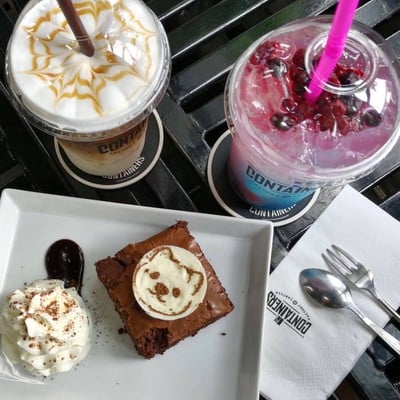 The Containers Coffee หาดใหญ่
