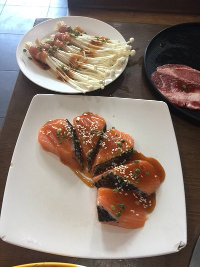 แซลม่อล