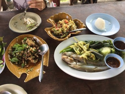 สวนอาหารปากน้ำ (ไชยบุรี) (Pak Nam Restaurant) สวนอาหารปากน้ำ (ไชยบุรี) (Pak Nam Restaurant)
