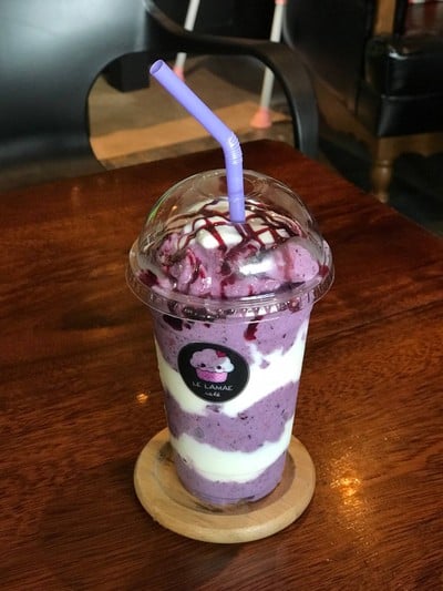 บลูเบอร์รี่โยเกิร์ต