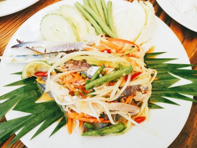 ส้มตำปูม้า