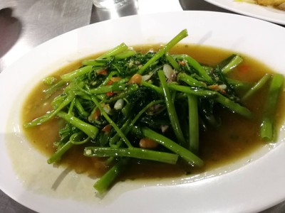 ผัดผักบุ้งไฟแดง