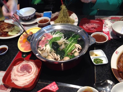 อาหาร หรือ เครื่องดื่ม