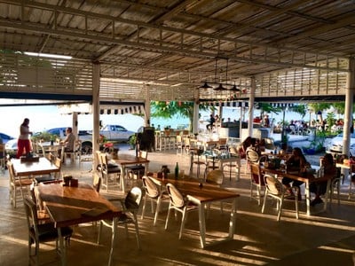 บรรยากาศ AiTalay-Seaview Restaurant&Cafe' Bangsare