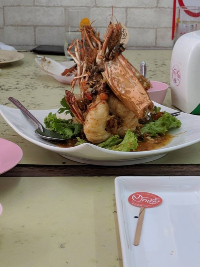 อาหาร หรือ เครื่องดื่ม