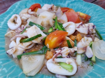 กลมกล่อม แต่ถ้าใาพริกเผาด้วยคงจะดี แฮะๆ