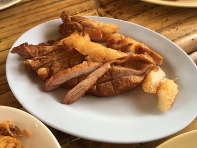 คอหมูย่าง