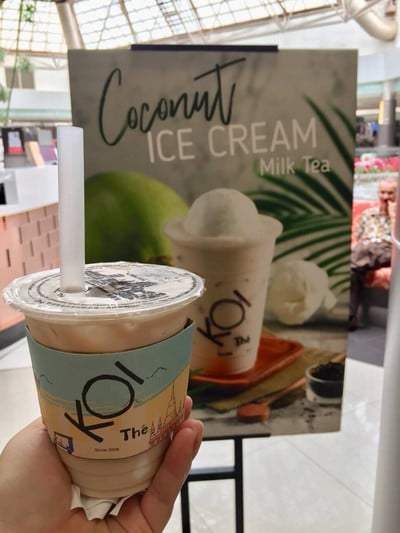 Coconut ice cream milk tea