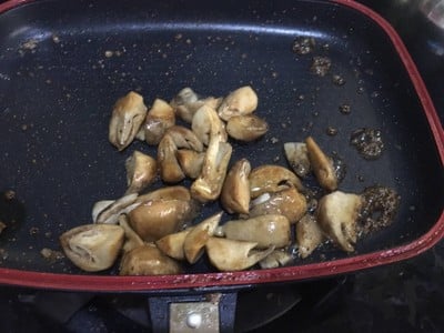 วิธีทำ ข้าวแช่ พริกหยวกยัดใส้ ลูกกะปิกุ้ง เห็ดสามรส ไชโป้วหวาน ผักเคียง วิธีทำ ข้าวแช่ พริกหยวกยัดใส้ ลูกกะปิกุ้ง เห็ดสามรส ไชโป้วหวาน ผักเคียง
