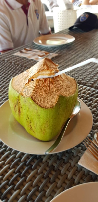มะพร้าวน้ำหอม