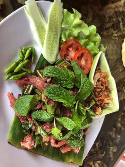 ลาบดิบใส่เลือด ขมกรือไม่ทานขมแจ้งได้ค่ะ