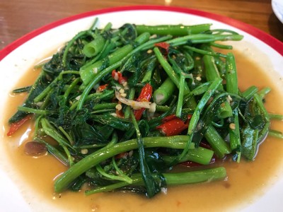 ผักบุ้งไฟแดง