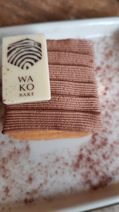 Chocolate Cubic Choux Cream