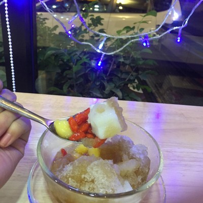 น้ำแข็งใสน้ำลำไย