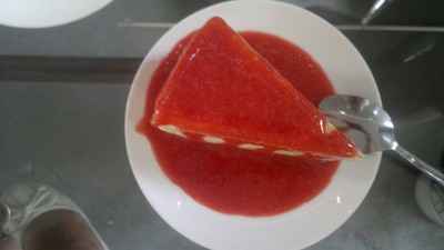 อาหาร หรือ เครื่องดื่ม