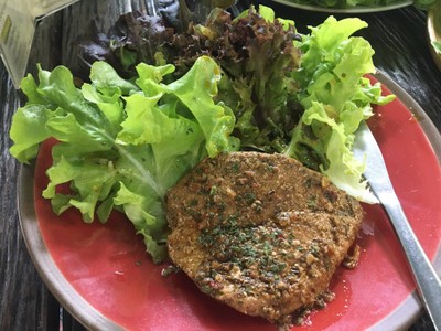 สลัดสันในหมูอบเครื่องเทศ