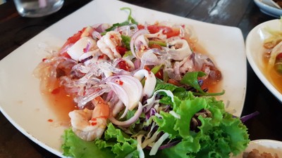 เมนูของร้าน ร้านเจ๊อ้วนชวนหิว