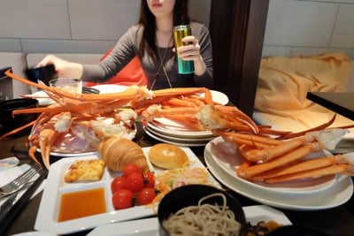 อาหาร หรือ เครื่องดื่ม