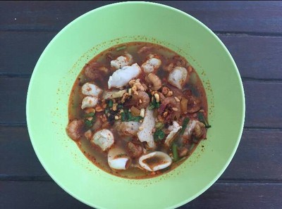 ก๋วยเตี๋ยวปลาอินทรีย์