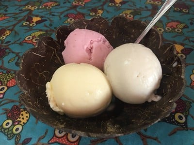 ไอติมโบราณ ลุงดำ