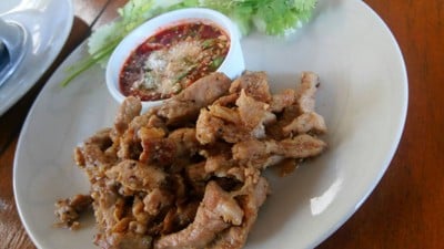 อาหาร หรือ เครื่องดื่ม