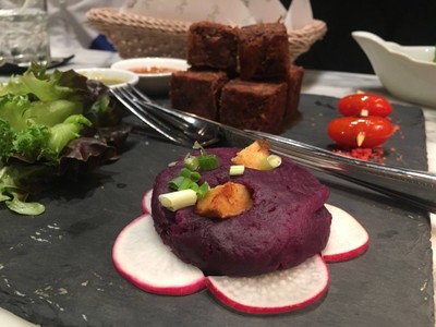 ขาหมูเต๋า