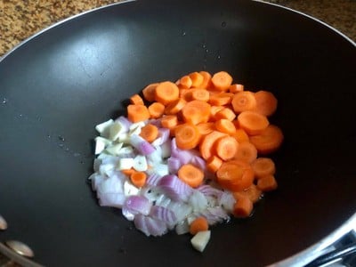 วิธีทำ Tomato Carrot Soup