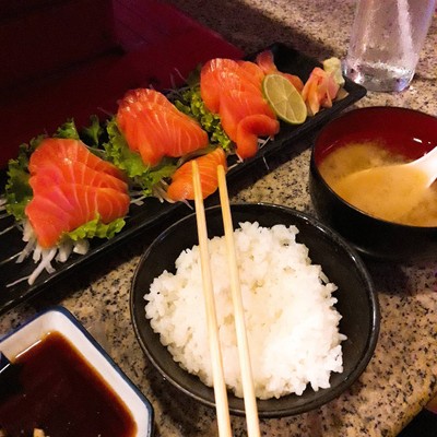 Sashimi set แซลมอน