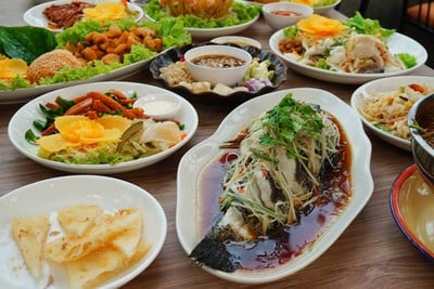 ปลาบู๋นึ่งซีอิ๊ว