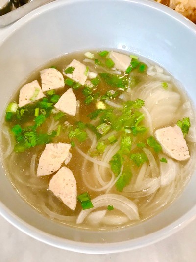 แหนมเนืองลับแล (Nam Nuang Lab Lae) ประชานิเวศน์ แหนมเนืองลับแล (Nam Nuang Lab Lae) ประชานิเวศน์