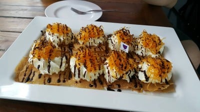 อาหาร หรือ เครื่องดื่ม