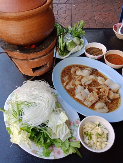 แจ๋วฮ้อนน่องลาย-ทะเล##1