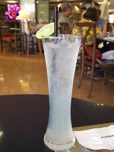 อาหาร หรือ เครื่องดื่ม