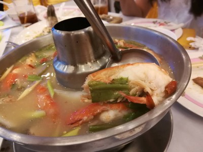กุ้งตัวใหญ่ น้ำต้มยำอร่อย