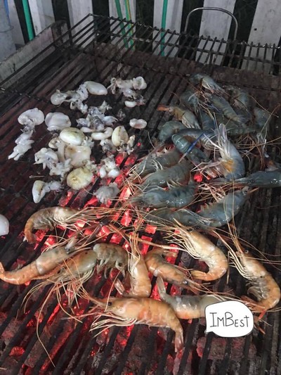 อาหาร หรือ เครื่องดื่ม