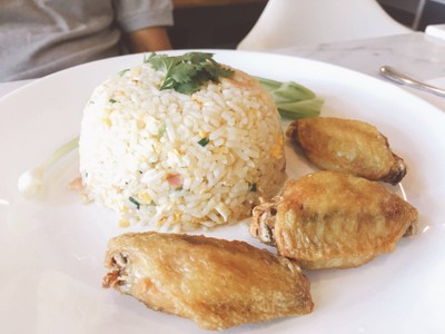 ชุดข้าวผัดเบคอน