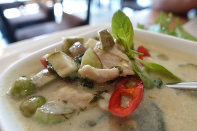 โรตีแกงเขียวหวานไก่