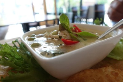 โรตีแกงเขียวหวานไก่