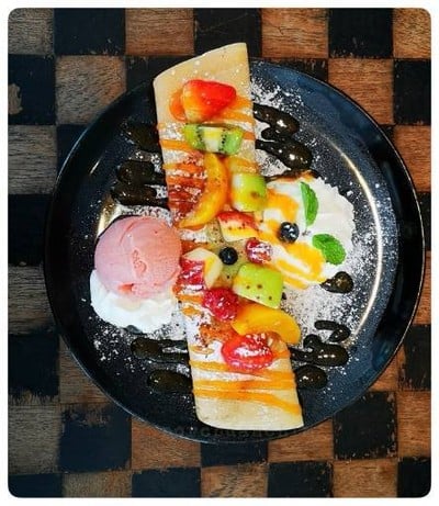 เครปซูเซตผลไม้ไอศครีม