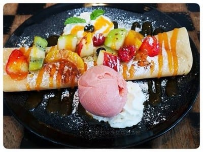 เครปซูเซตผลไม้ไอศครีม