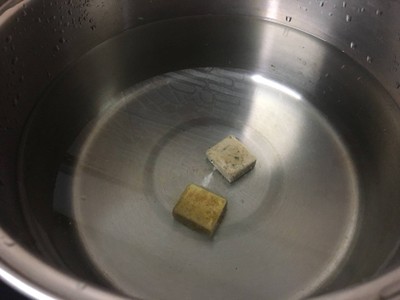 วิธีทำ กะหล่ำปลีต้มคนอร์เห็ดหอม (เจ) วิธีทำ กะหล่ำปลีต้มคนอร์เห็ดหอม (เจ)