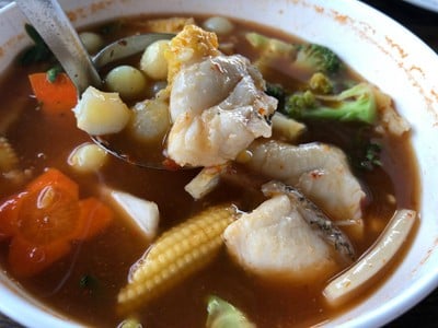 แกงส้มผักรวมไข่ปลาเรียวเซียว